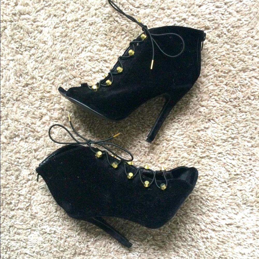 Qupid Faux Fur Ankle Boots